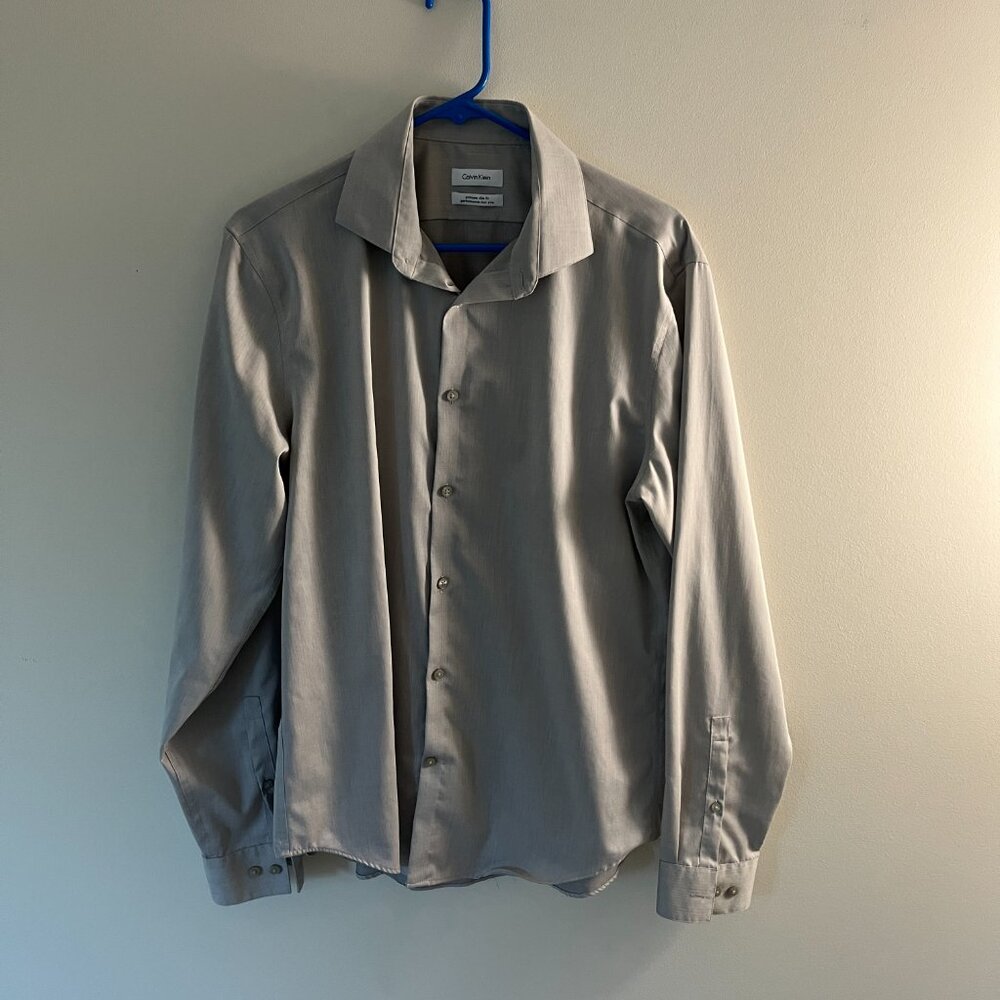 Calvin Klein Extreme Slim Fit Non-Iron Dress Shirt | 16 Neck | 34/35 Sleeve